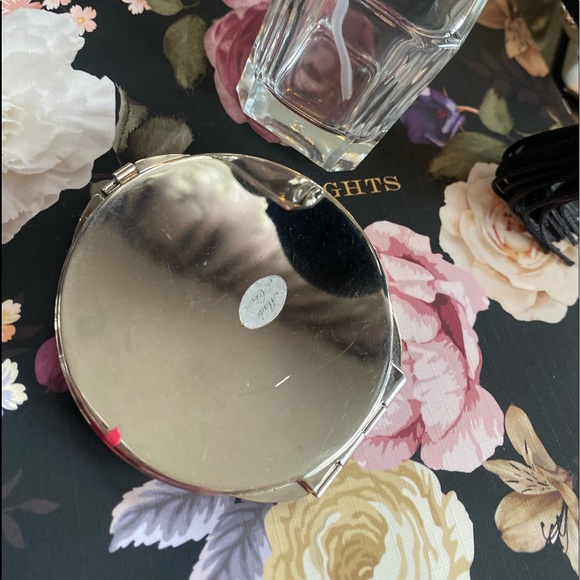 Compact purse mirror - Picture 2 of 6